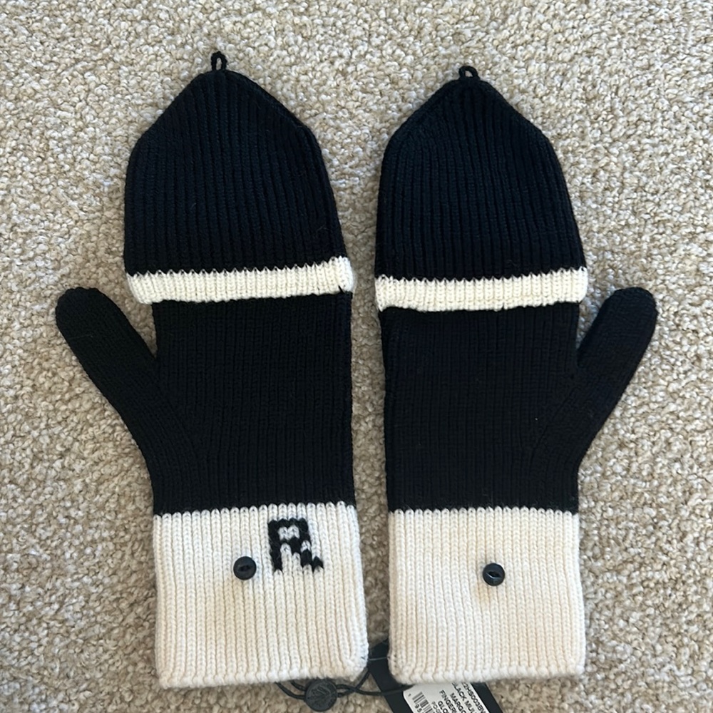 New Rag and Bone Margo wool fingerless gloves